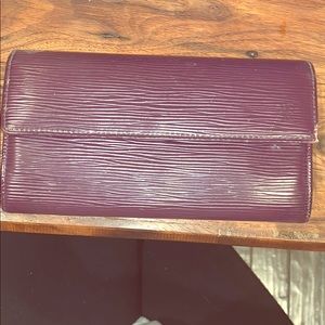 Louis Vuitton Epi leather purple wallet